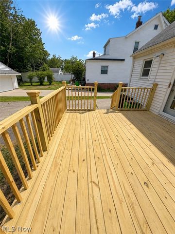 1199 Mayfield Ridge Road, Cleveland, OH 44124