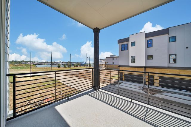 4402 Anthony Court Lane, Seabrook, TX 77586