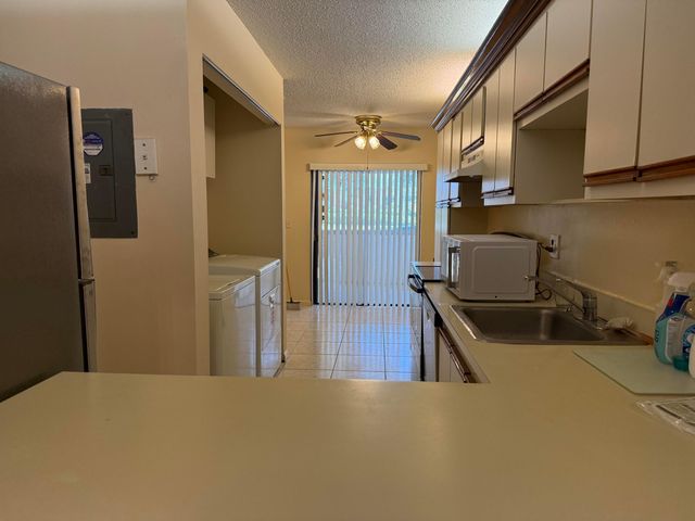 12028 ROYAL PALM Boulevard 3-F, Coral Springs, FL 33065