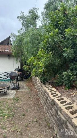 114 Shelley Dr, Vallejo, CA 94591