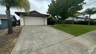 114 Shelley Dr, Vallejo, CA 94591