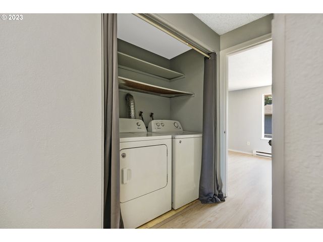 1470 Se WALNUT St 206, Hillsboro, OR 97123