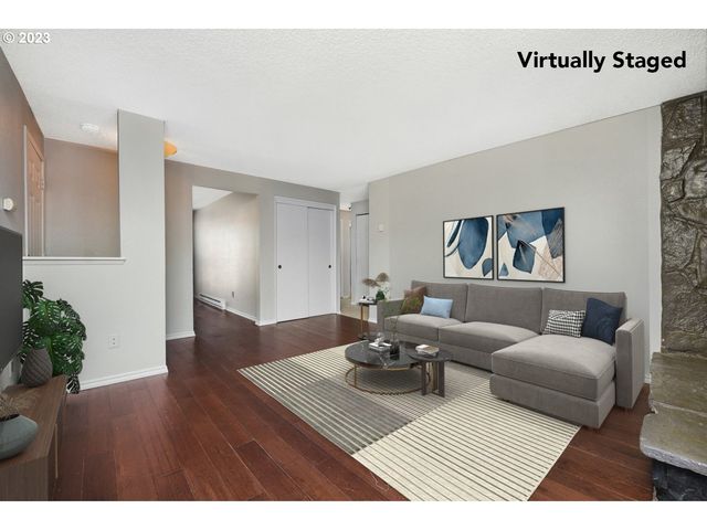 1470 Se WALNUT St 206, Hillsboro, OR 97123