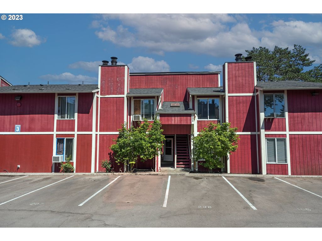 1470 Se WALNUT St 206, Hillsboro, OR 97123