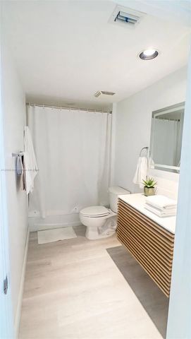 100 N Federal Highway 1123, Fort Lauderdale, FL 33301