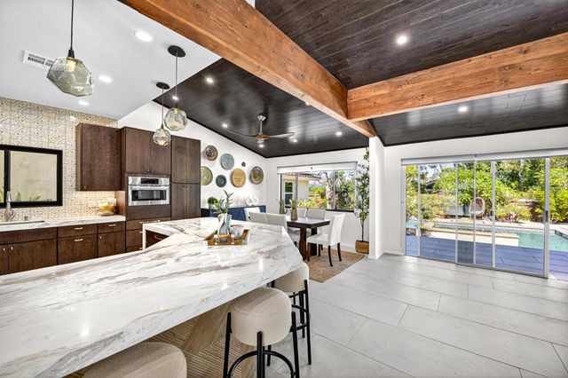 74090 Setting Sun Trail, Palm Desert, CA 92260