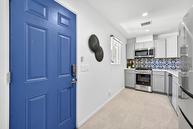 74090 Setting Sun Trail, Palm Desert, CA 92260