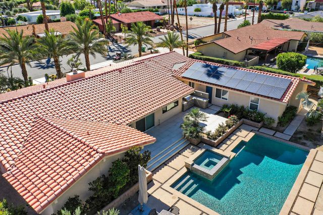 74090 Setting Sun Trail, Palm Desert, CA 92260