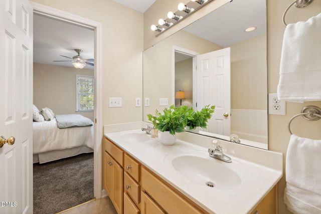 1131 Bungalow Park Drive, Apex, NC 27502