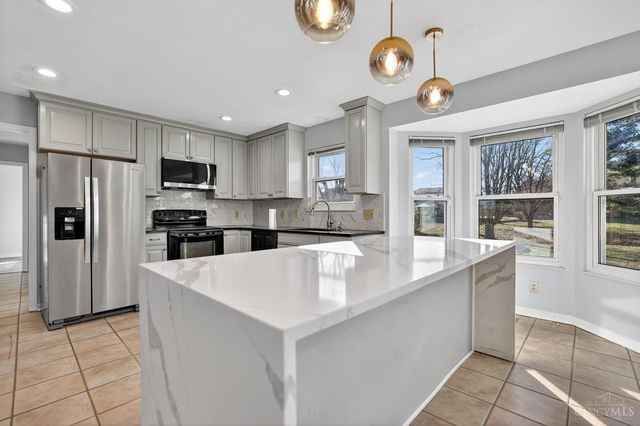 8335 Charming Manor, West Chester, OH 45069