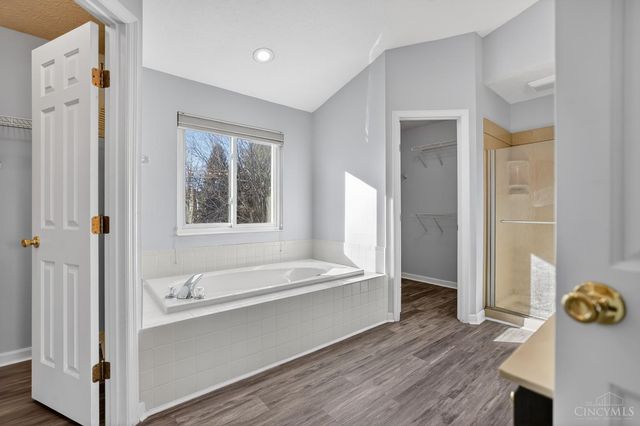 8335 Charming Manor, West Chester, OH 45069