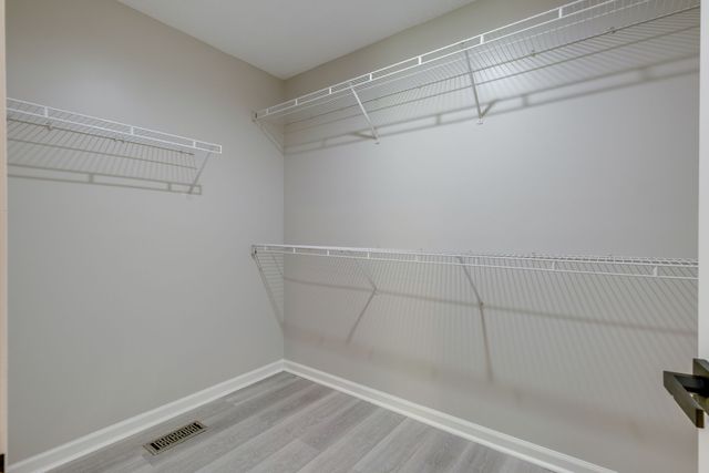 103 Hunterwood Ct, White House, TN 37188