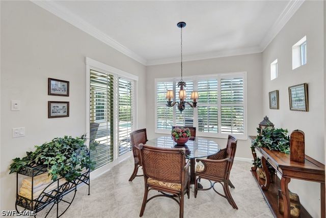 16208 Parque LN, Naples, FL 34110