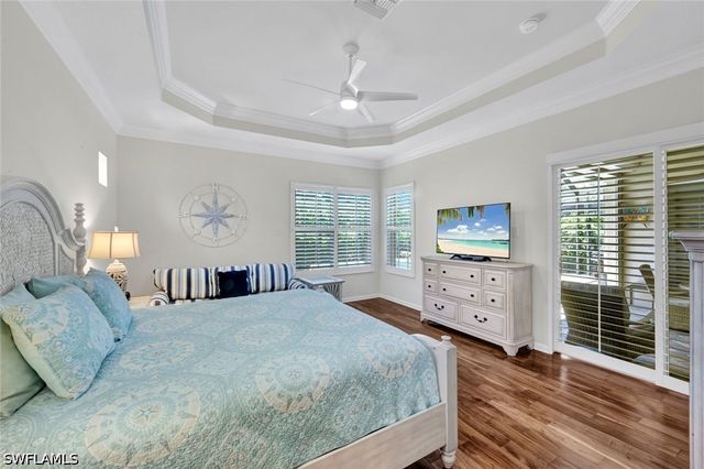 16208 Parque LN, Naples, FL 34110