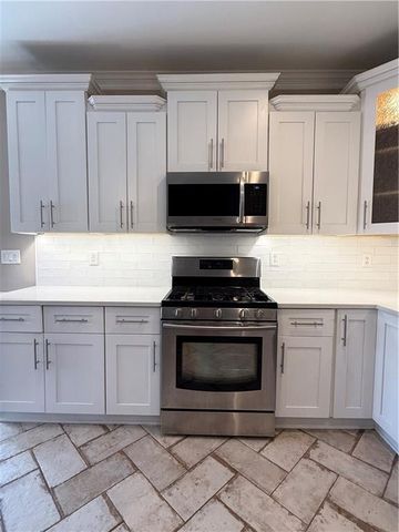 1180 Downyshire Drive, Lawrenceville, GA 30044