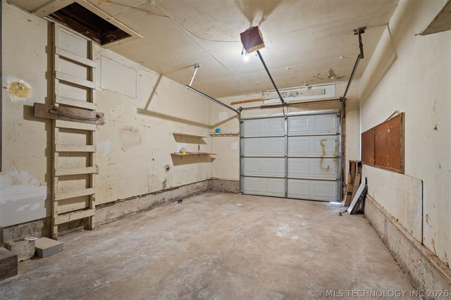 108 Frances Street, Healdton, OK 73438