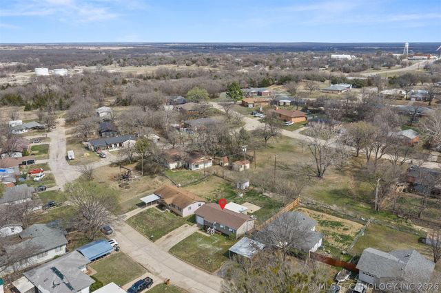 108 Frances Street, Healdton, OK 73438