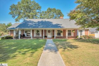 1 Vaille Drive, Taylors, SC 29687