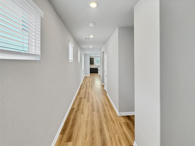 2437 Roosevelt RD, Leander, TX 78641