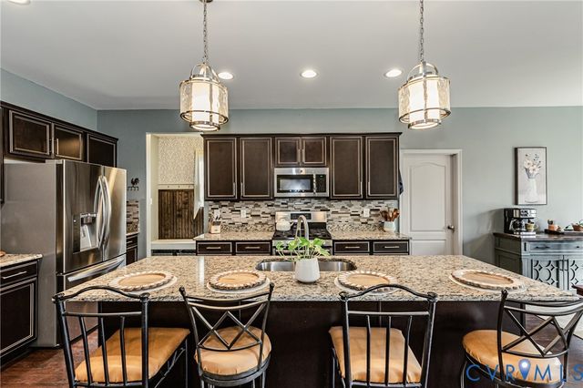 11900 James Overlook Ct, Chester, VA 23836