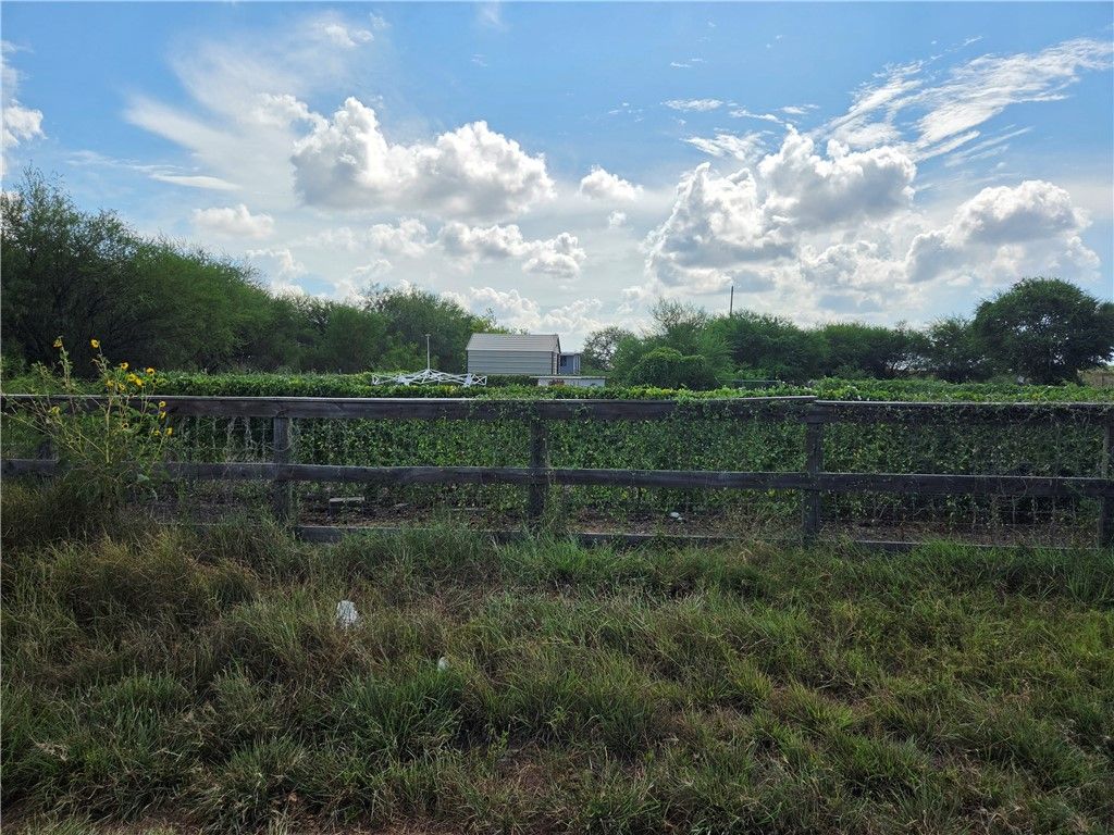 7124 County Road 2379, Sinton, TX 78387 — photo 4