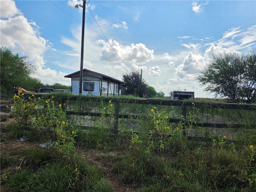7124 County Road 2379, Sinton, TX 78387 — photo 5