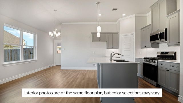 10300 Cabo Del Sol Drive, Cleveland, TX 77327