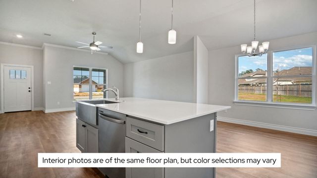 10300 Cabo Del Sol Drive, Cleveland, TX 77327