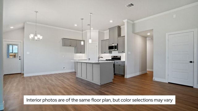 10300 Cabo Del Sol Drive, Cleveland, TX 77327