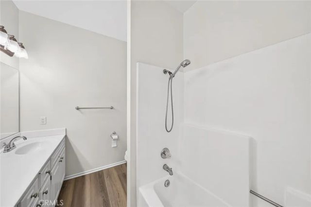 777 S Citrus 217, Azusa, CA 91702