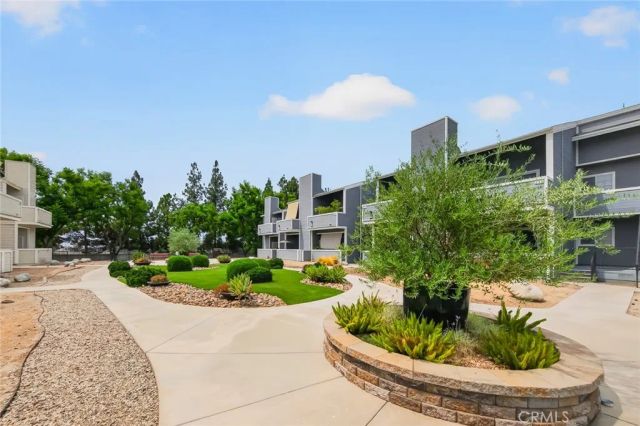 777 S Citrus 217, Azusa, CA 91702