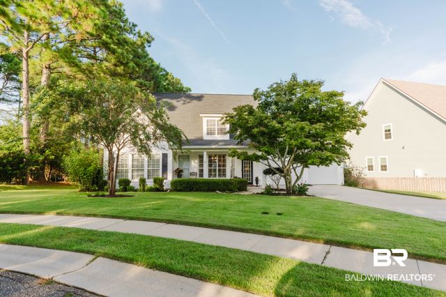 30634 Pine Court