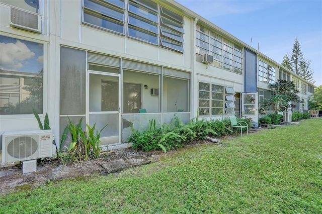91 Tilford E, Deerfield Beach, FL 33442
