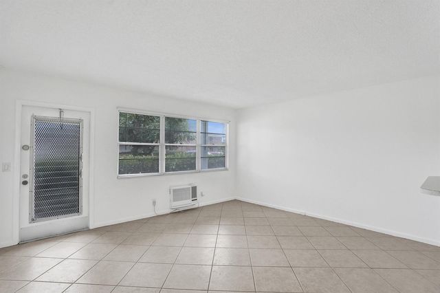 91 Tilford E, Deerfield Beach, FL 33442