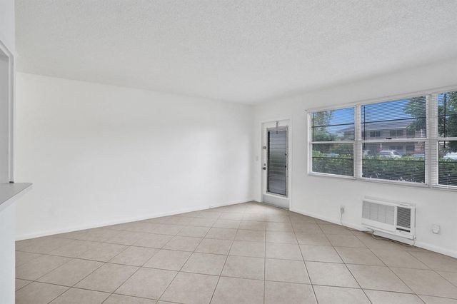 91 Tilford E, Deerfield Beach, FL 33442