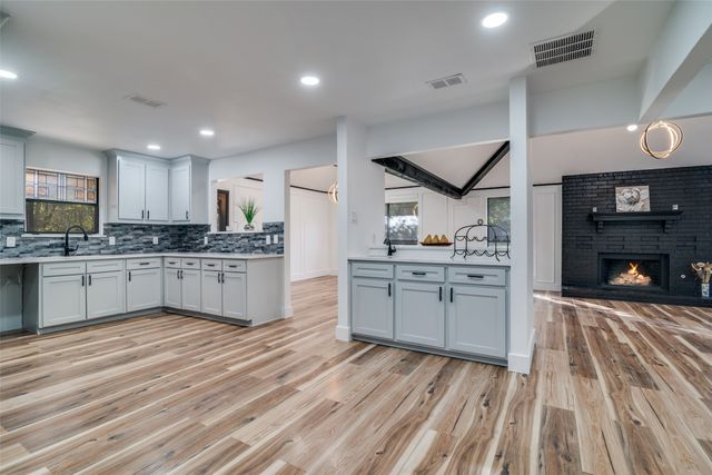 1502 Knob Hill Drive, Garland, TX 75043