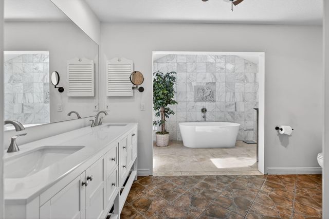 5741 SE Winged Foot Drive, Stuart, FL 34997