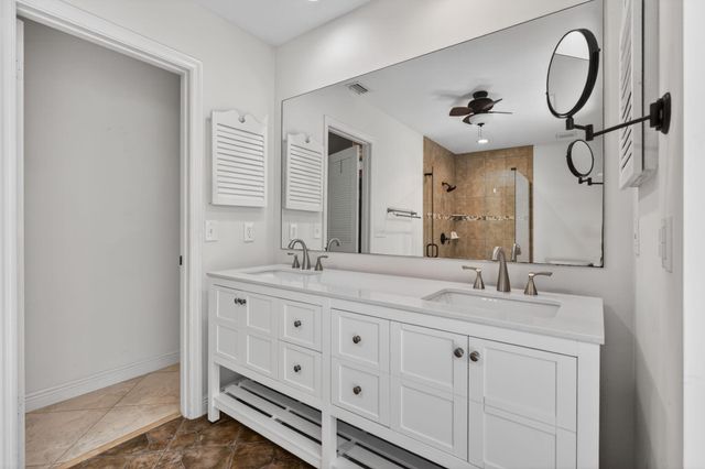 5741 SE Winged Foot Drive, Stuart, FL 34997