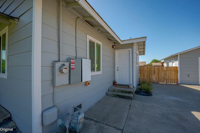 456 E Gerard Ave, Merced, CA 95341