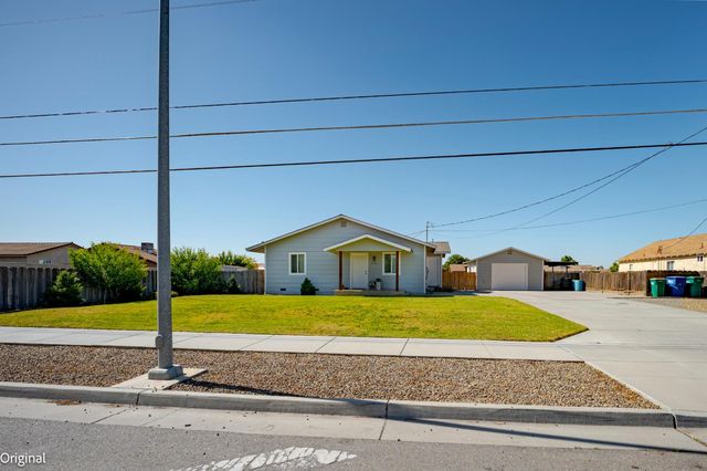 456 E Gerard Ave, Merced, CA 95341