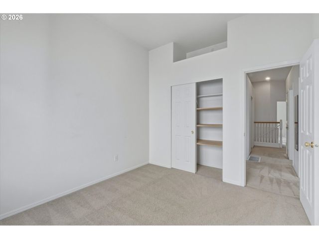 2001 Ne 84TH St, Vancouver, WA 98665