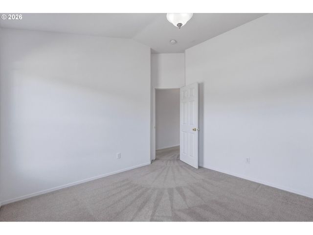 2001 Ne 84TH St, Vancouver, WA 98665