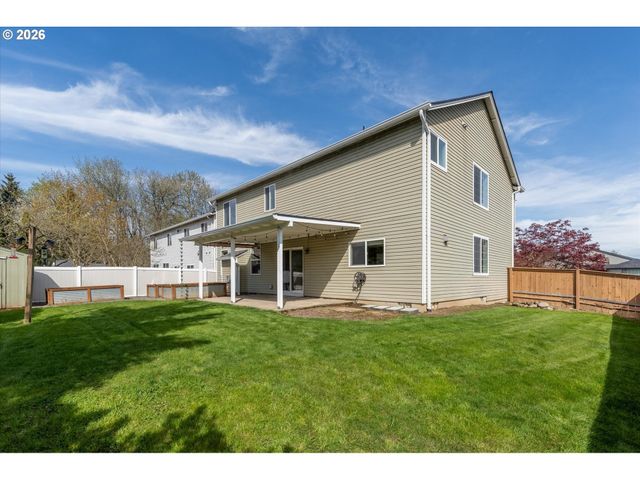 2001 Ne 84TH St, Vancouver, WA 98665