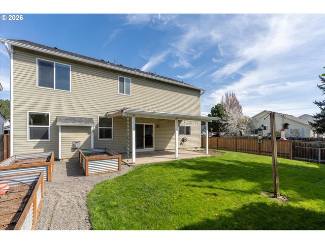 2001 Ne 84TH St, Vancouver, WA 98665