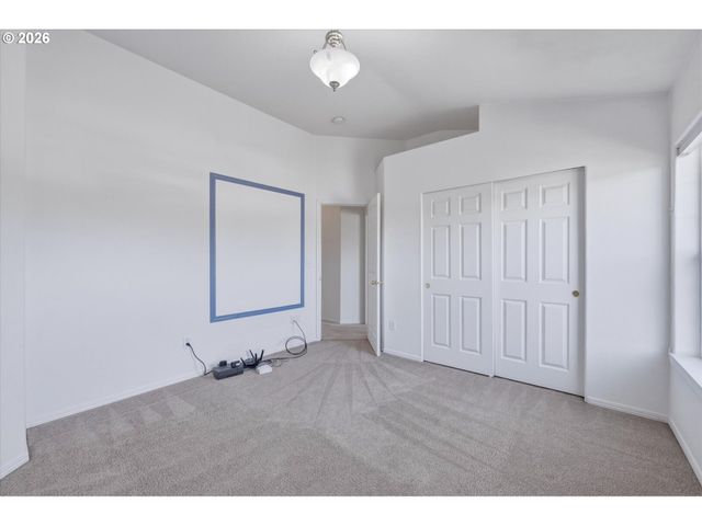 2001 Ne 84TH St, Vancouver, WA 98665