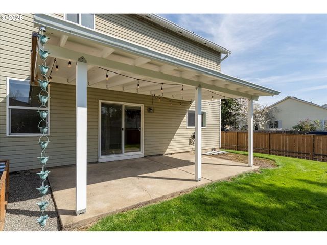 2001 Ne 84TH St, Vancouver, WA 98665