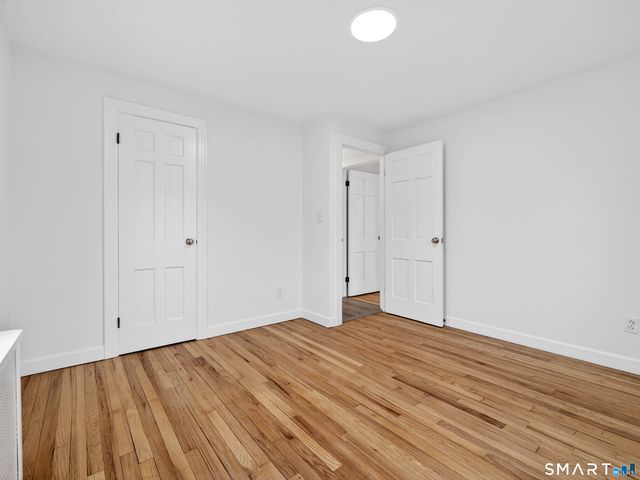 20 Edward Road, North Branford, CT 06471