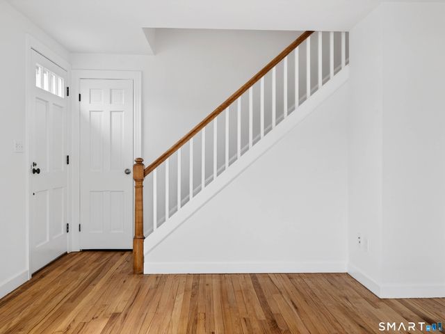 20 Edward Road, North Branford, CT 06471