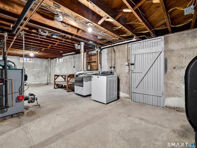 20 Edward Road, North Branford, CT 06471