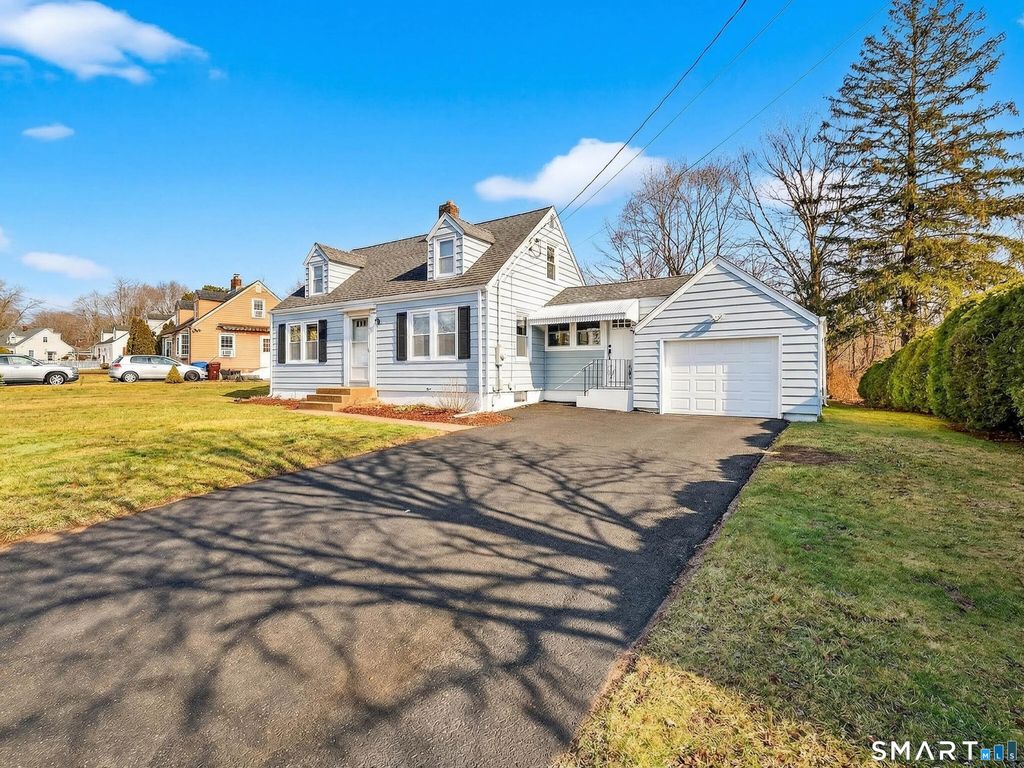 20 Edward Road, North Branford, CT 06471